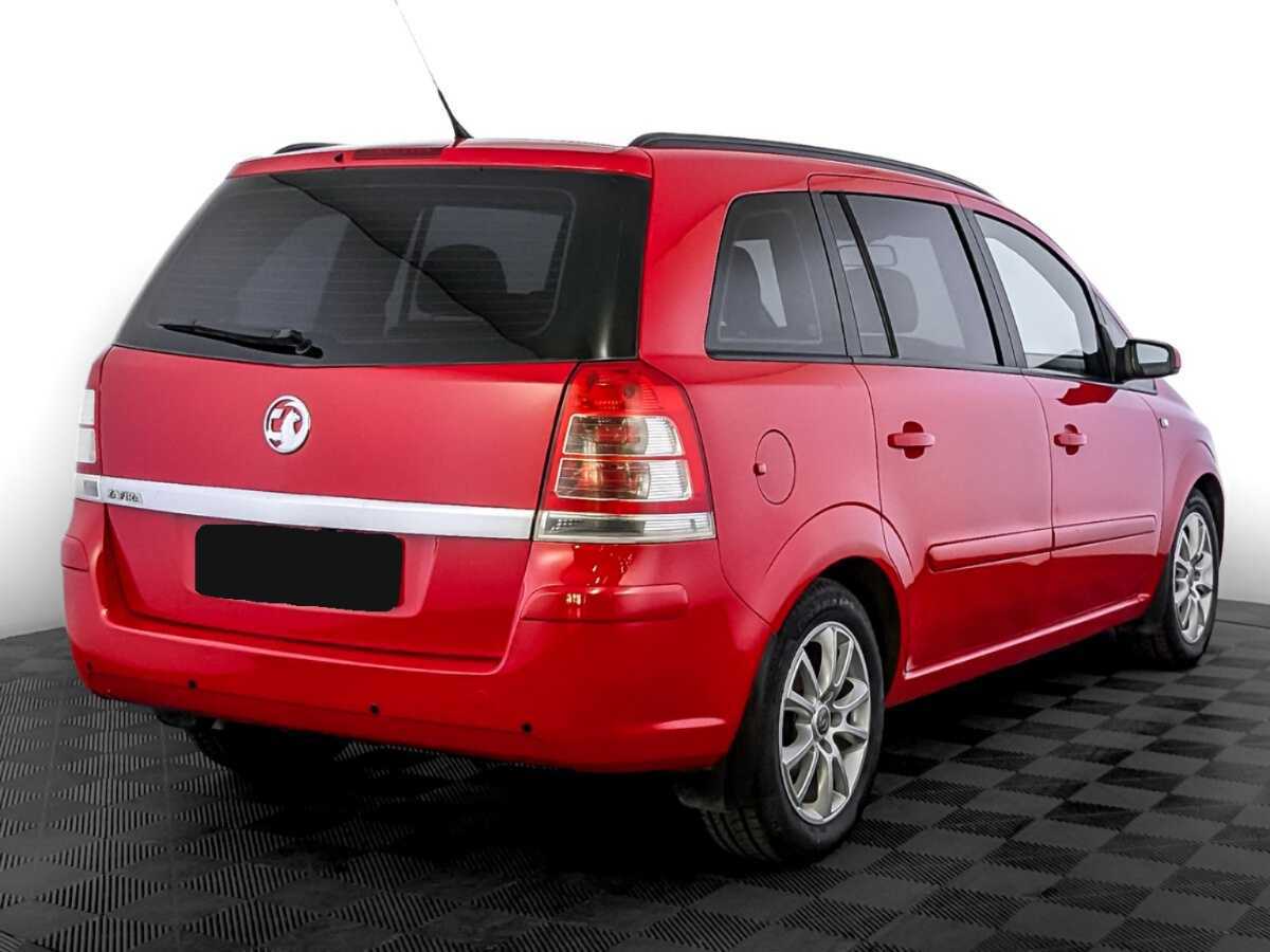 Opel Zafira с пробегом — 2008 год. Фото: #4
