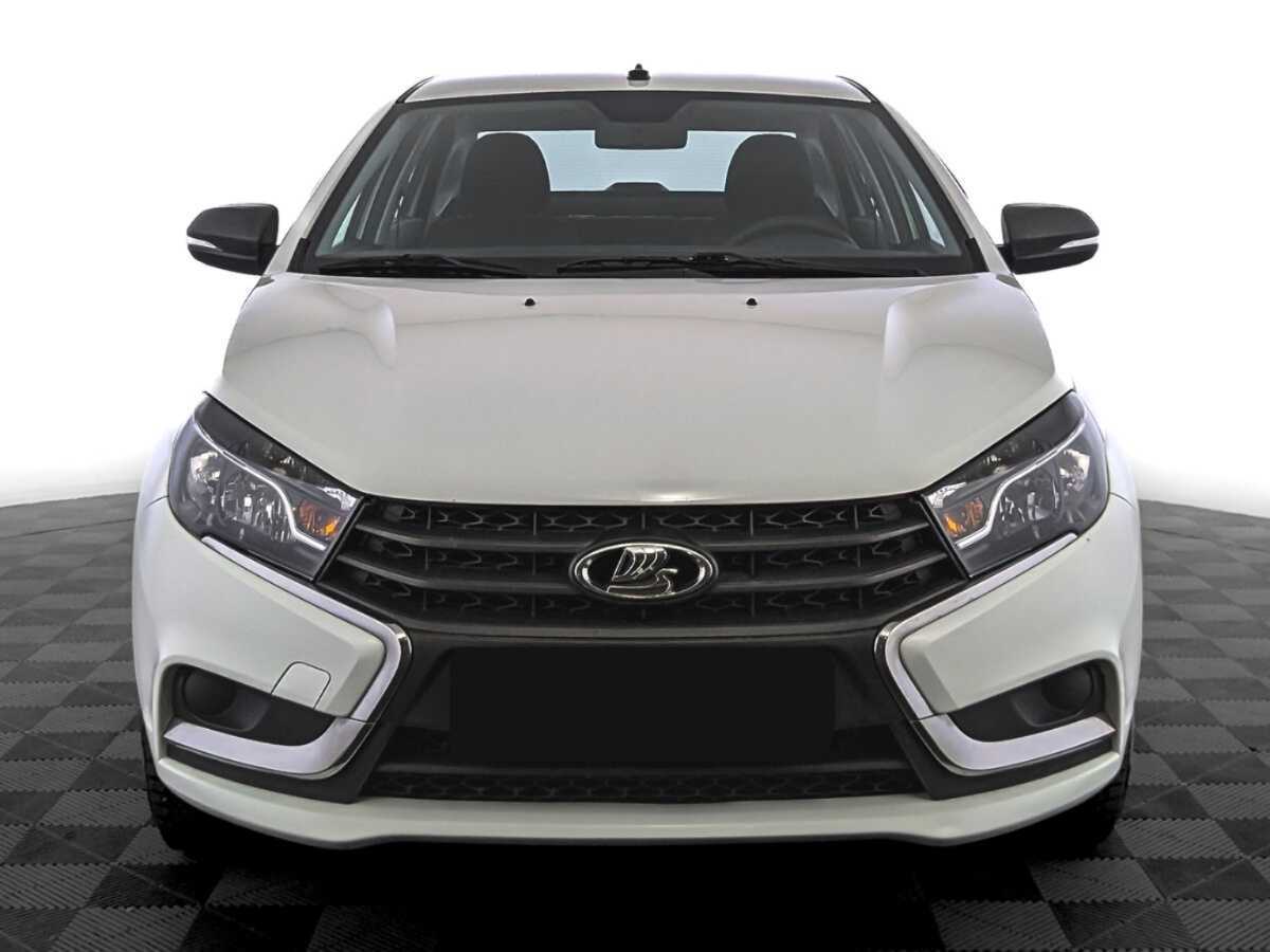 Lada (ВАЗ) Vesta с пробегом — 2019 год. Фото: #1