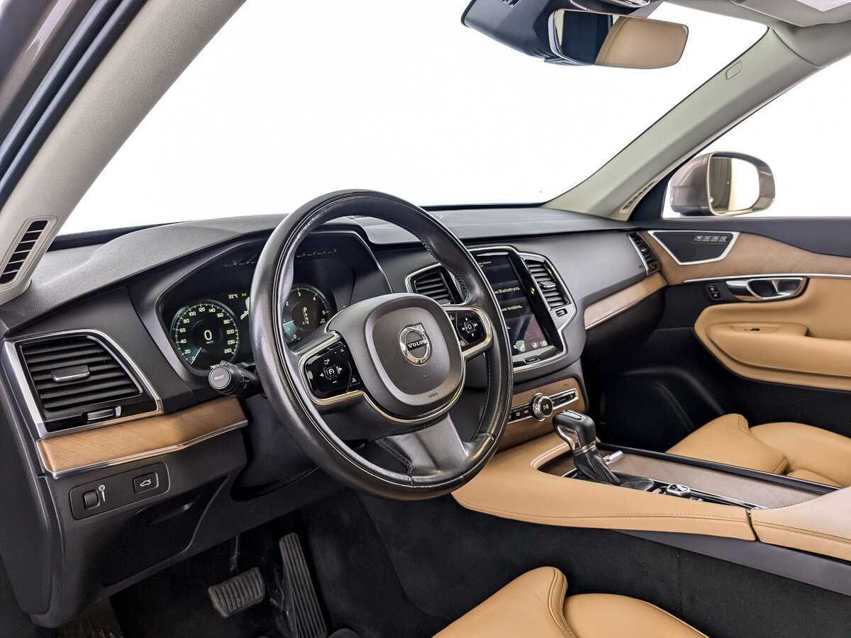 Volvo XC90 с пробегом — 2016 год. Фото: #13