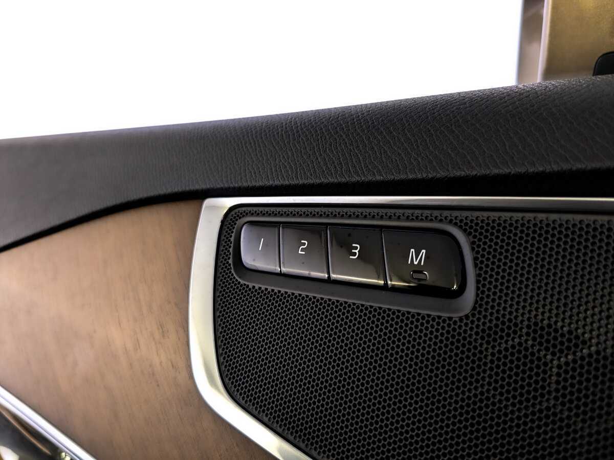 Volvo XC90 с пробегом — 2016 год. Фото: #17