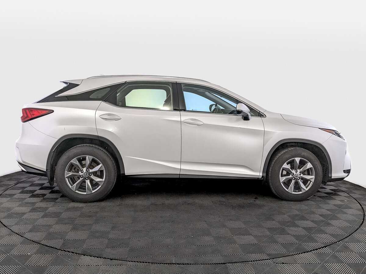 Lexus RX с пробегом — 2018 год. Фото: #3