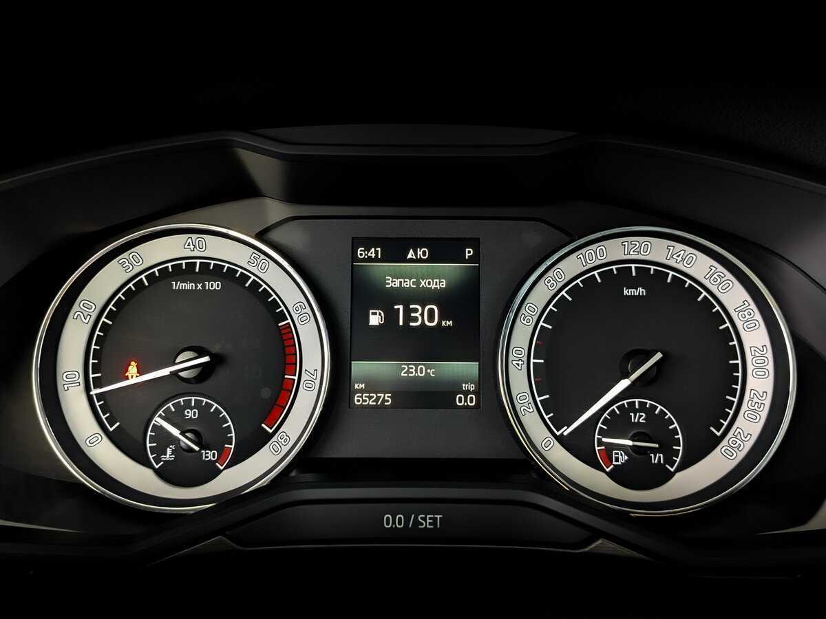 Skoda Superb с пробегом — 2020 год. Фото: #10