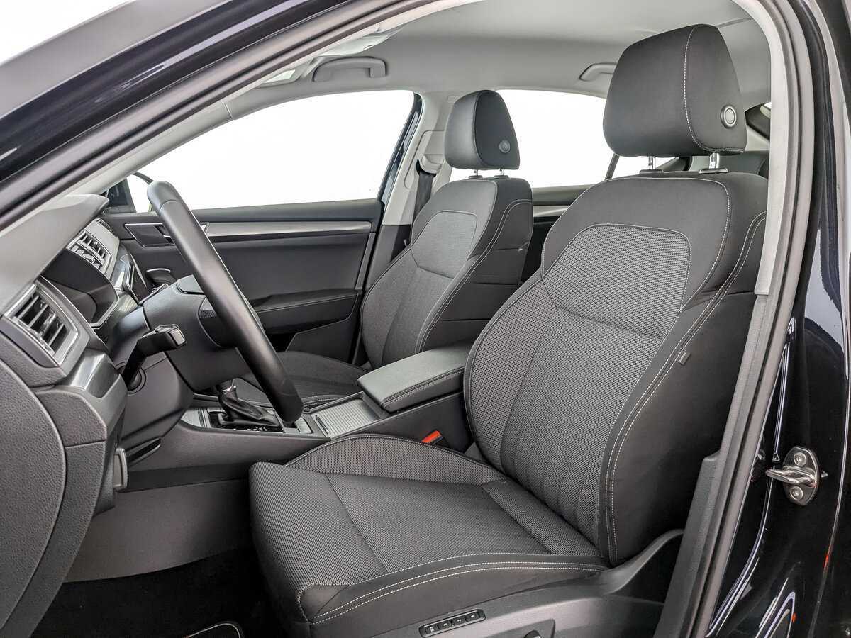 Skoda Superb с пробегом — 2020 год. Фото: #13