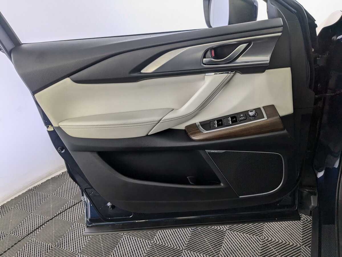 Mazda CX-9 с пробегом — 2020 год. Фото: #14