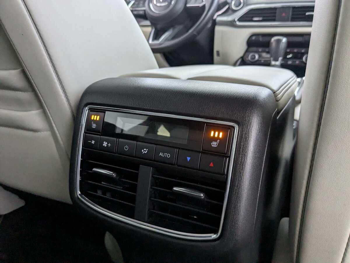 Mazda CX-9 с пробегом — 2020 год. Фото: #22