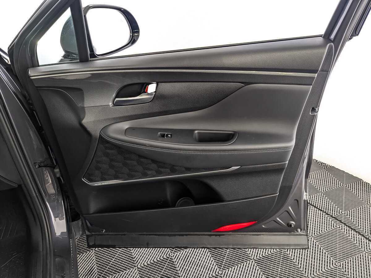 Hyundai Santa Fe с пробегом — 2021 год. Фото: #20