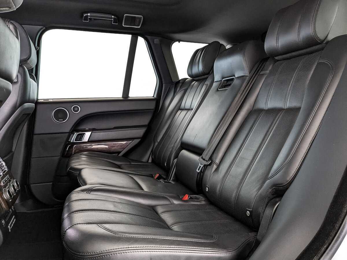 Land Rover Range Rover с пробегом — 2014 год. Фото: #13