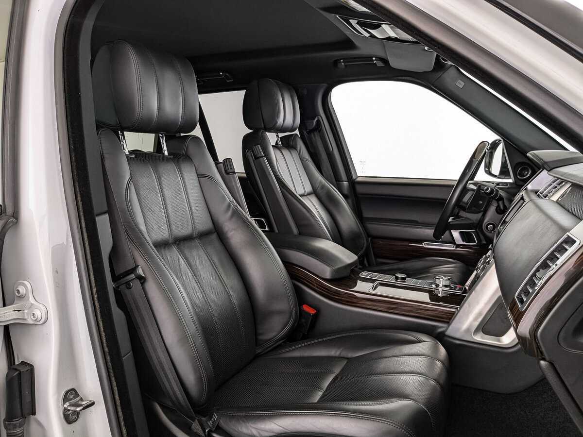 Land Rover Range Rover с пробегом — 2014 год. Фото: #19