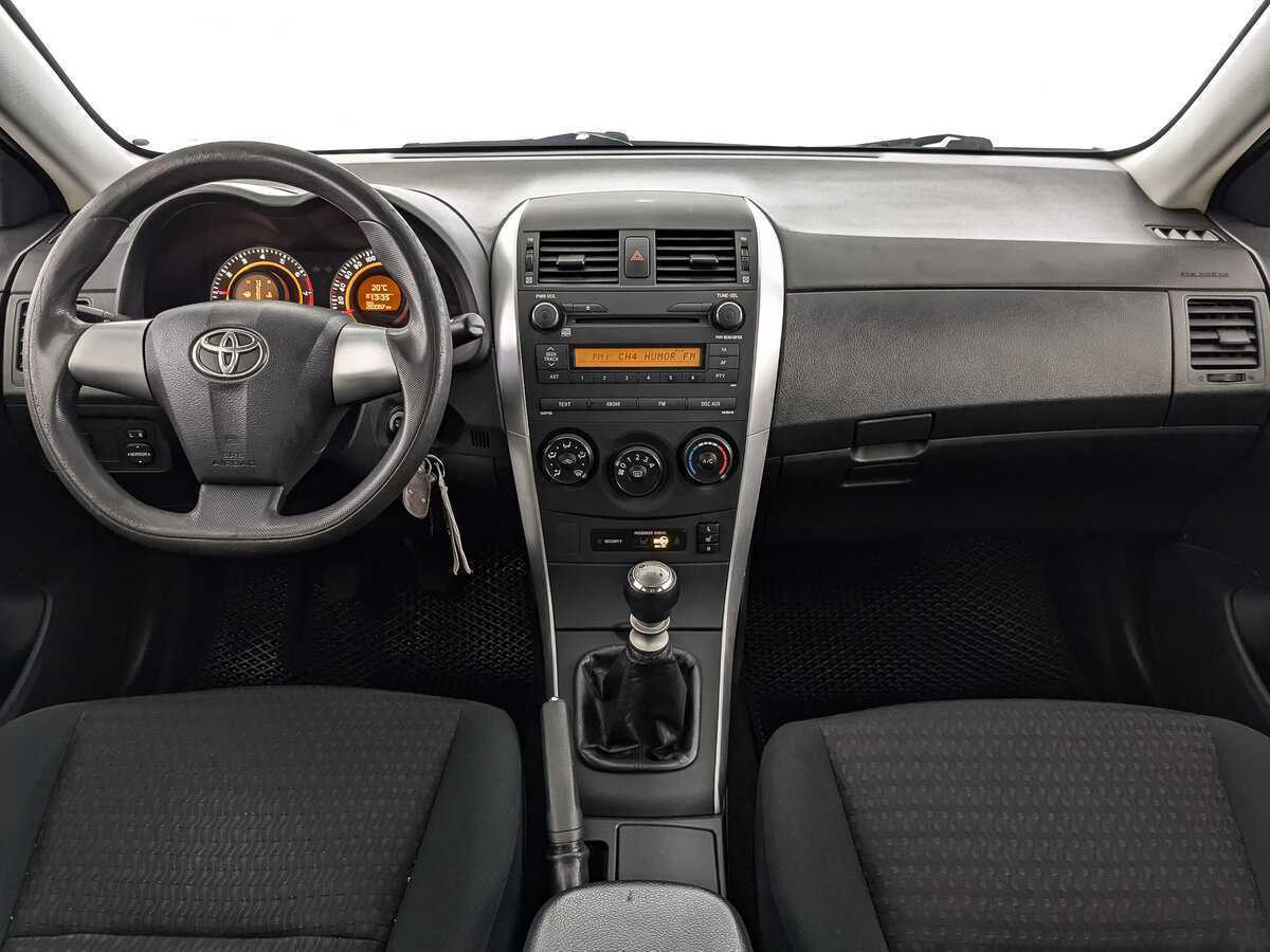 Toyota Corolla с пробегом — 2010 год. Фото: #8