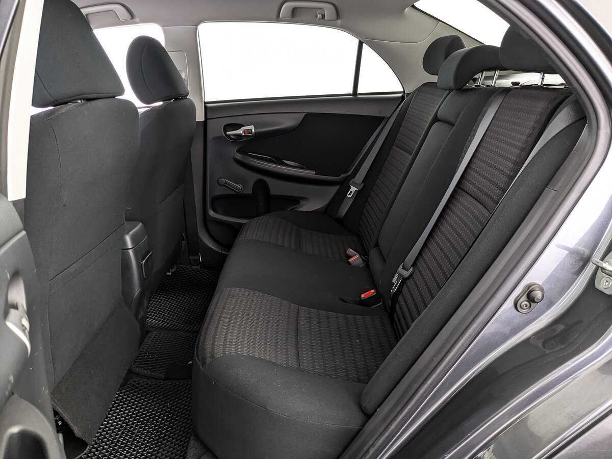 Toyota Corolla с пробегом — 2010 год. Фото: #12