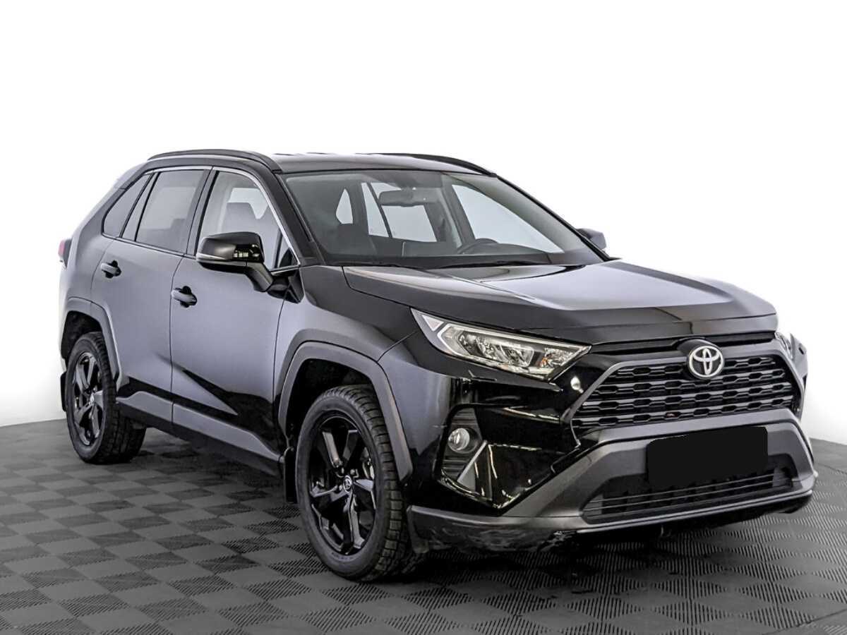 Toyota RAV4 с пробегом — 2021 год. Фото: #2