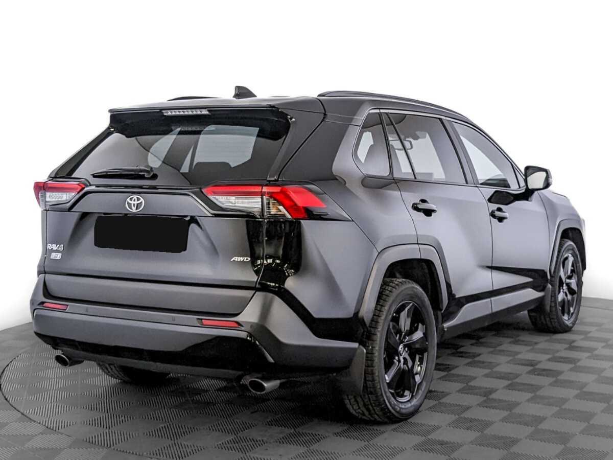 Toyota RAV4 с пробегом — 2021 год. Фото: #4