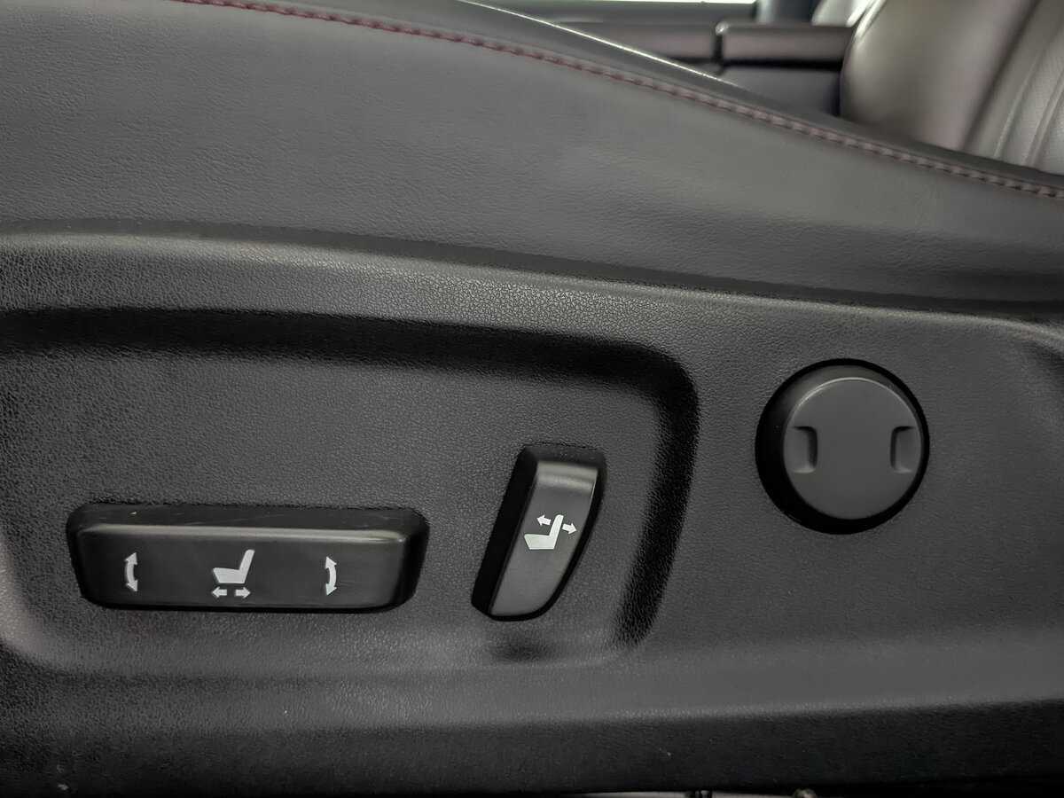 Lexus RX с пробегом — 2019 год. Фото: #16