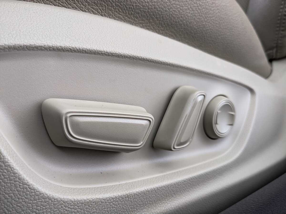 Toyota Camry с пробегом — 2022 год. Фото: #21