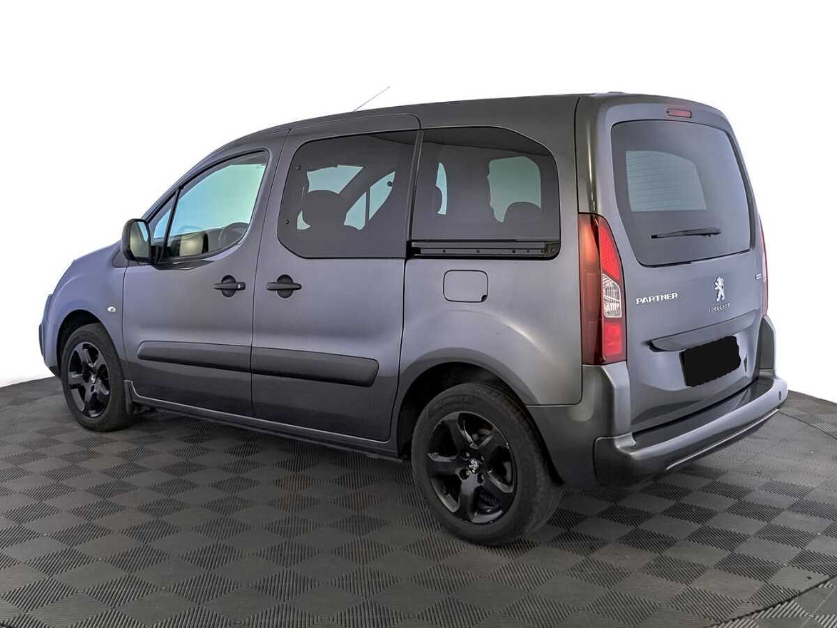 Peugeot Partner с пробегом — 2022 год. Фото: #6
