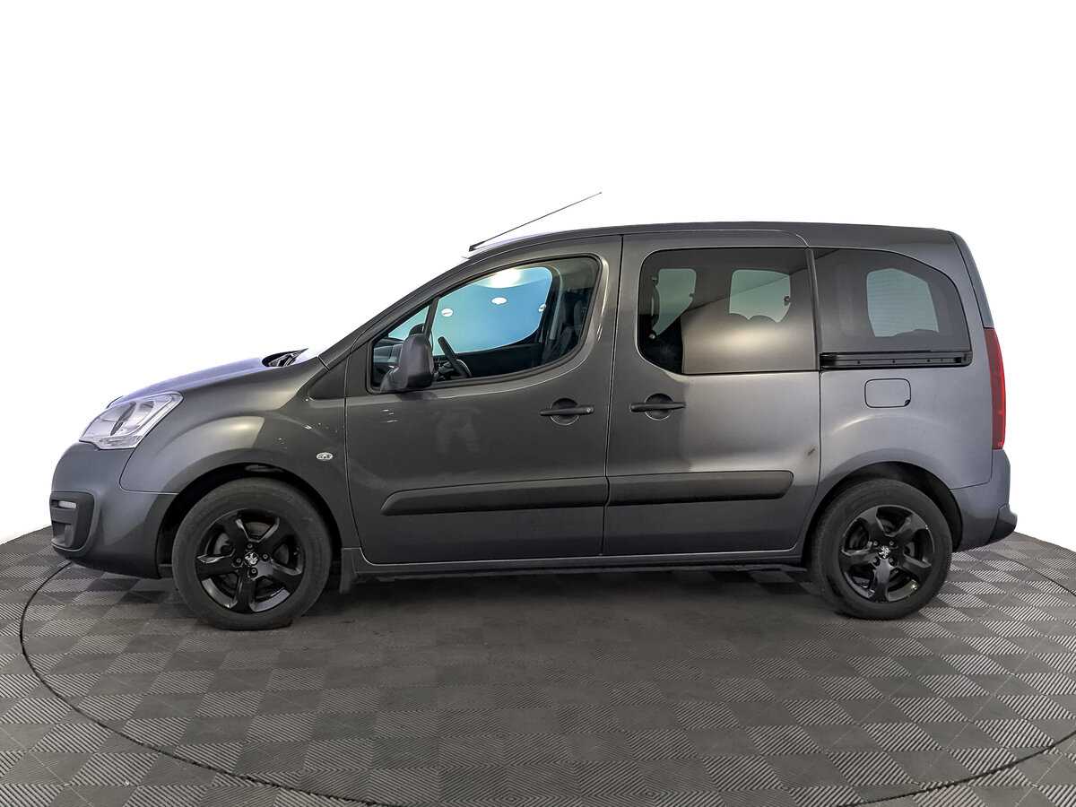 Peugeot Partner с пробегом — 2022 год. Фото: #7