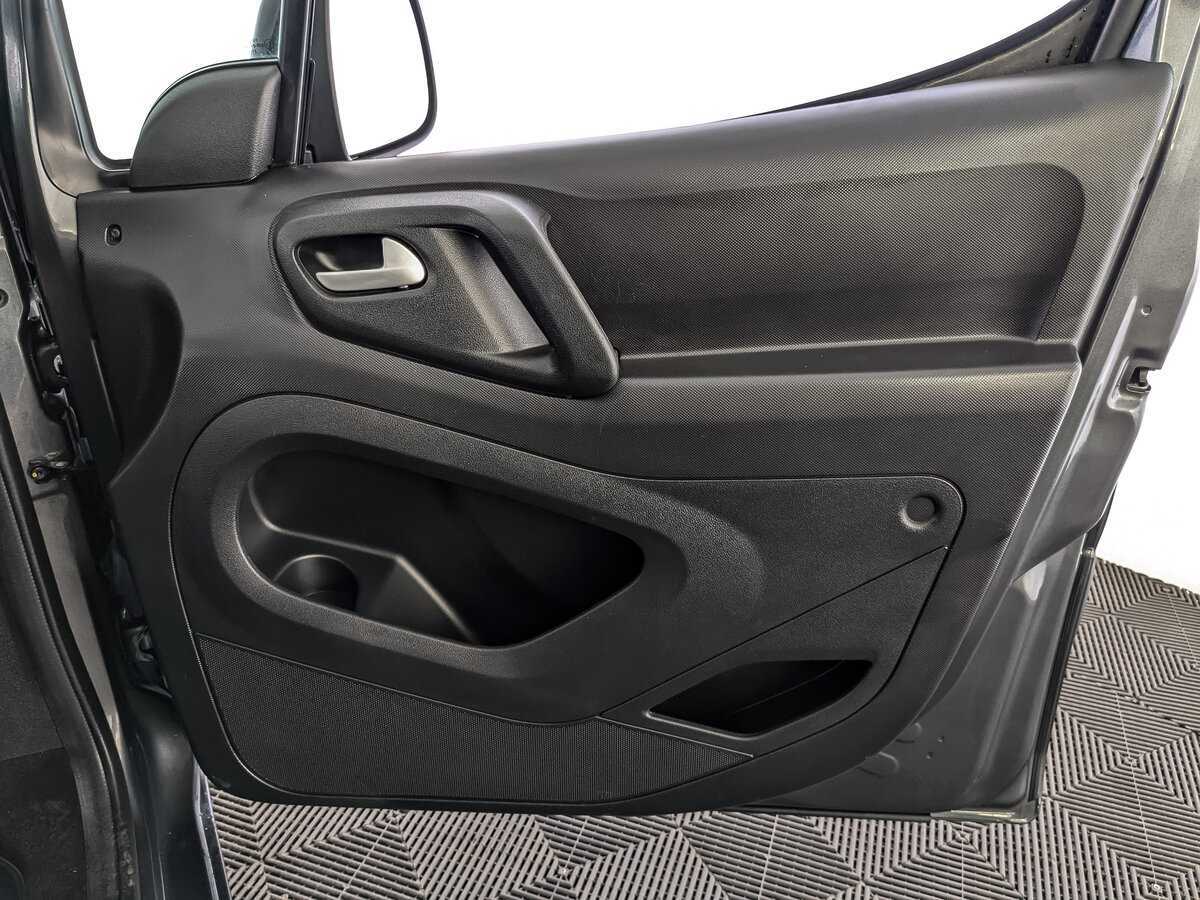 Peugeot Partner с пробегом — 2022 год. Фото: #20