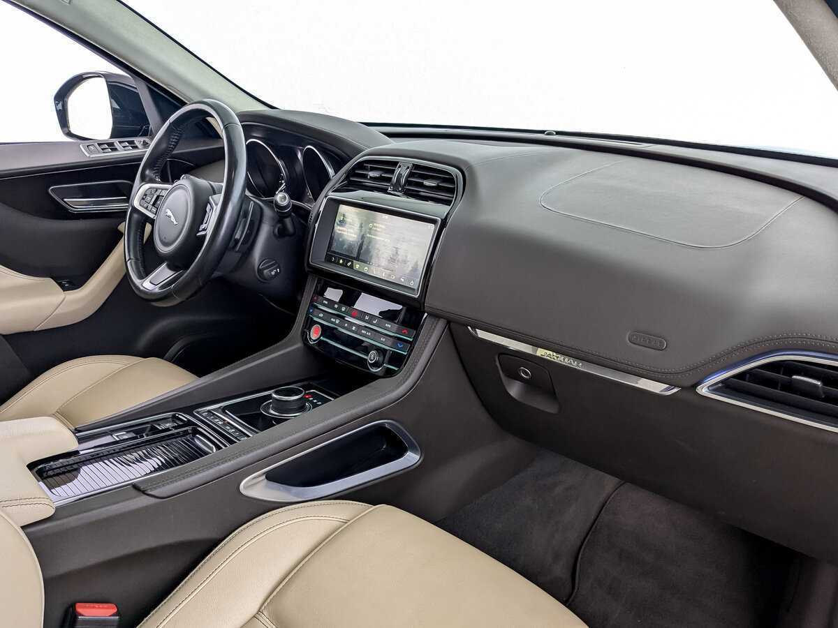 Jaguar F-Pace с пробегом — 2020 год. Фото: #8