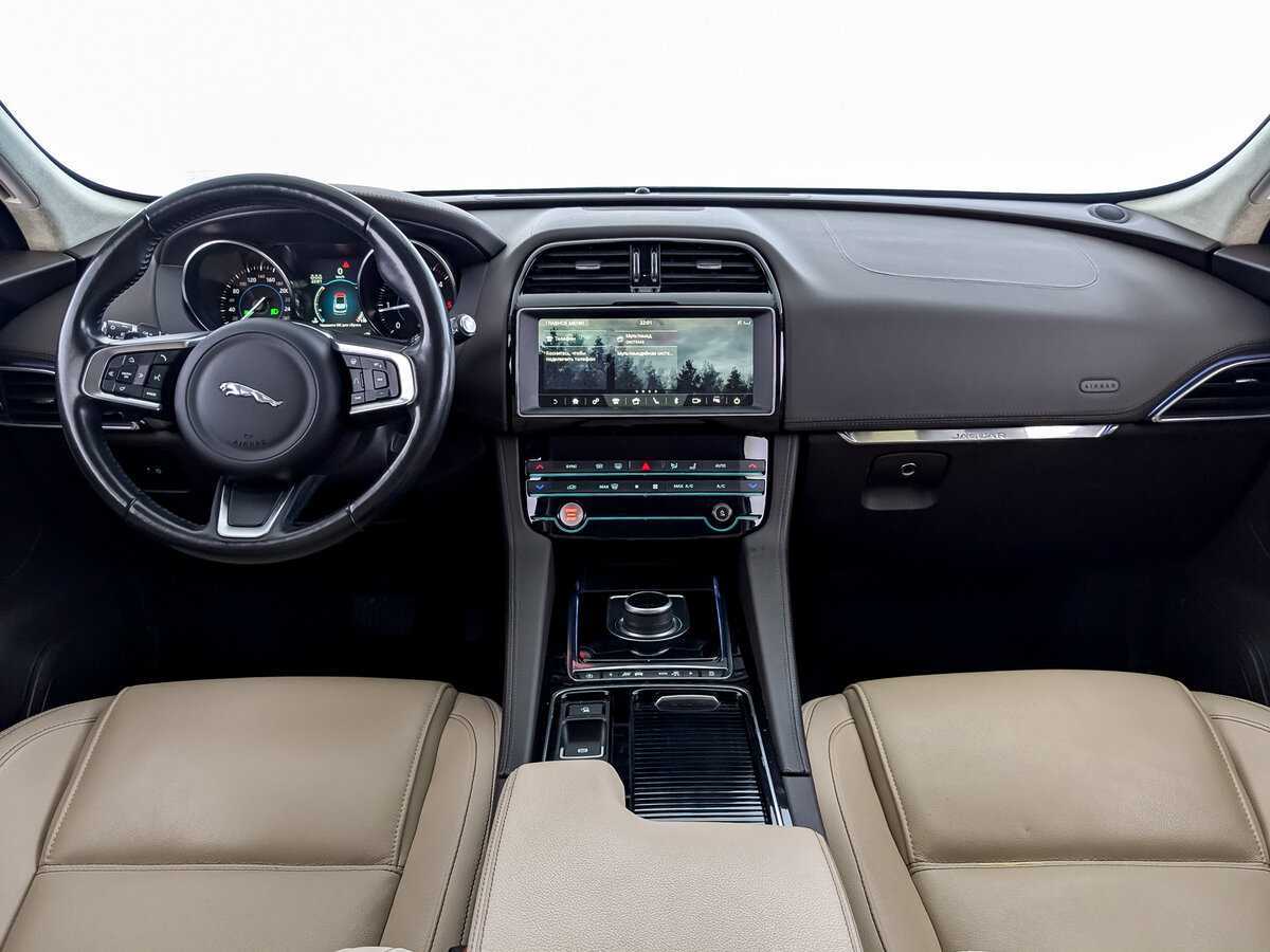 Jaguar F-Pace с пробегом — 2020 год. Фото: #11