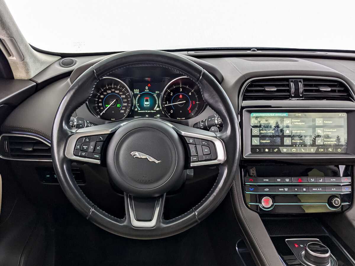 Jaguar F-Pace с пробегом — 2020 год. Фото: #17