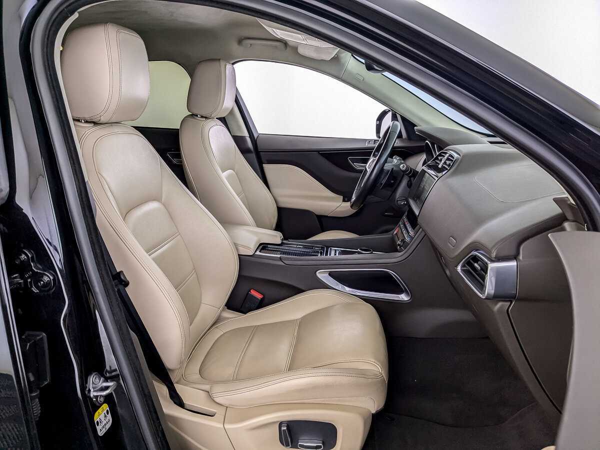 Jaguar F-Pace с пробегом — 2020 год. Фото: #19