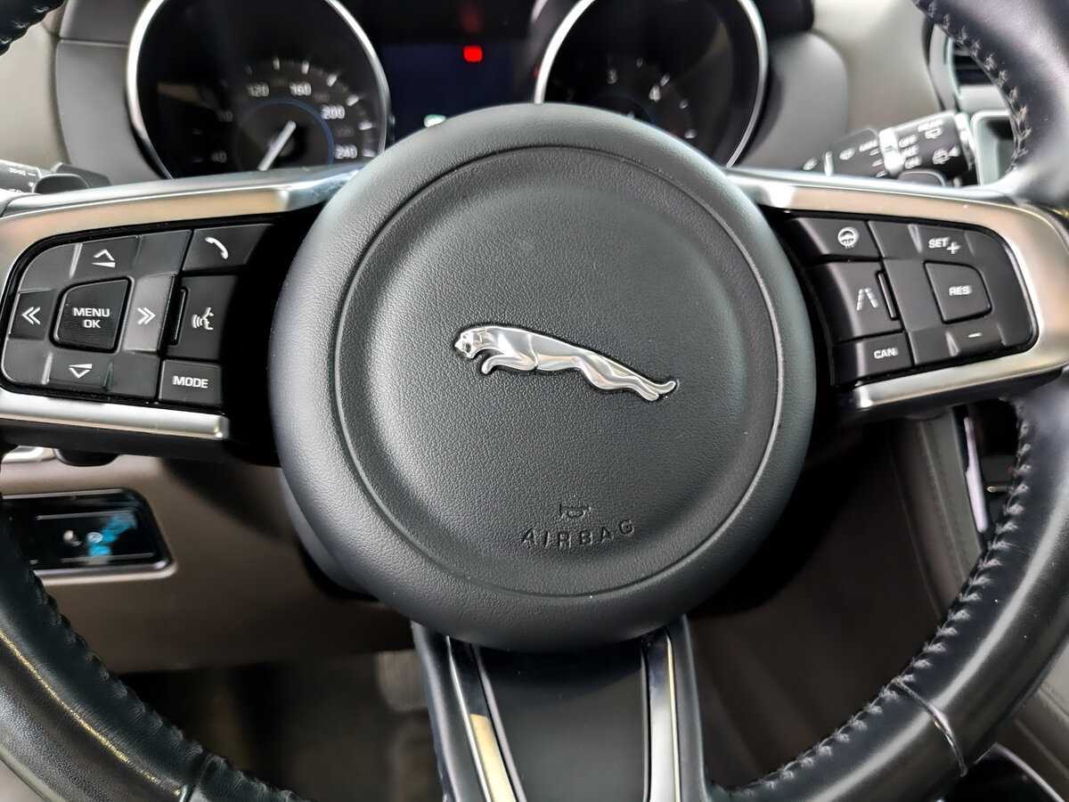 Jaguar F-Pace с пробегом — 2020 год. Фото: #22