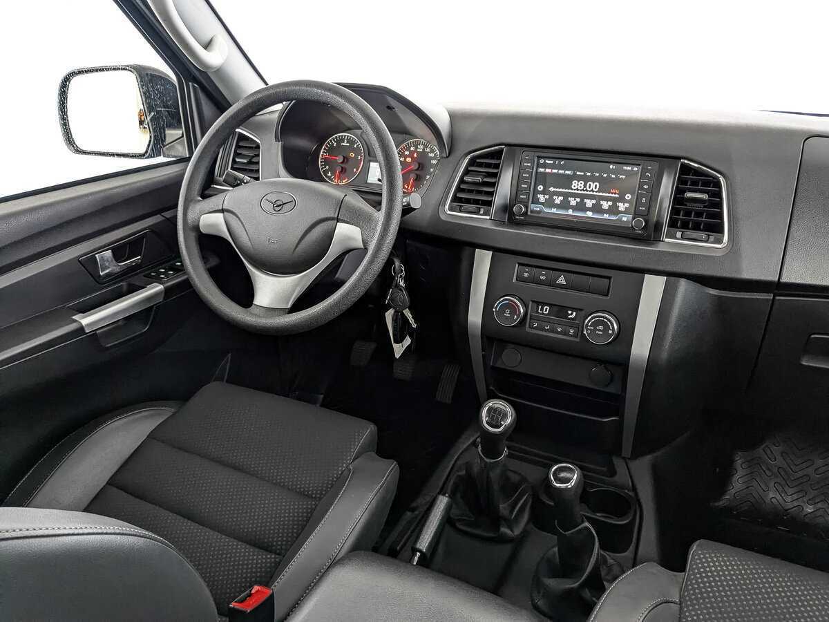 УАЗ Patriot с пробегом — 2023 год. Фото: #16