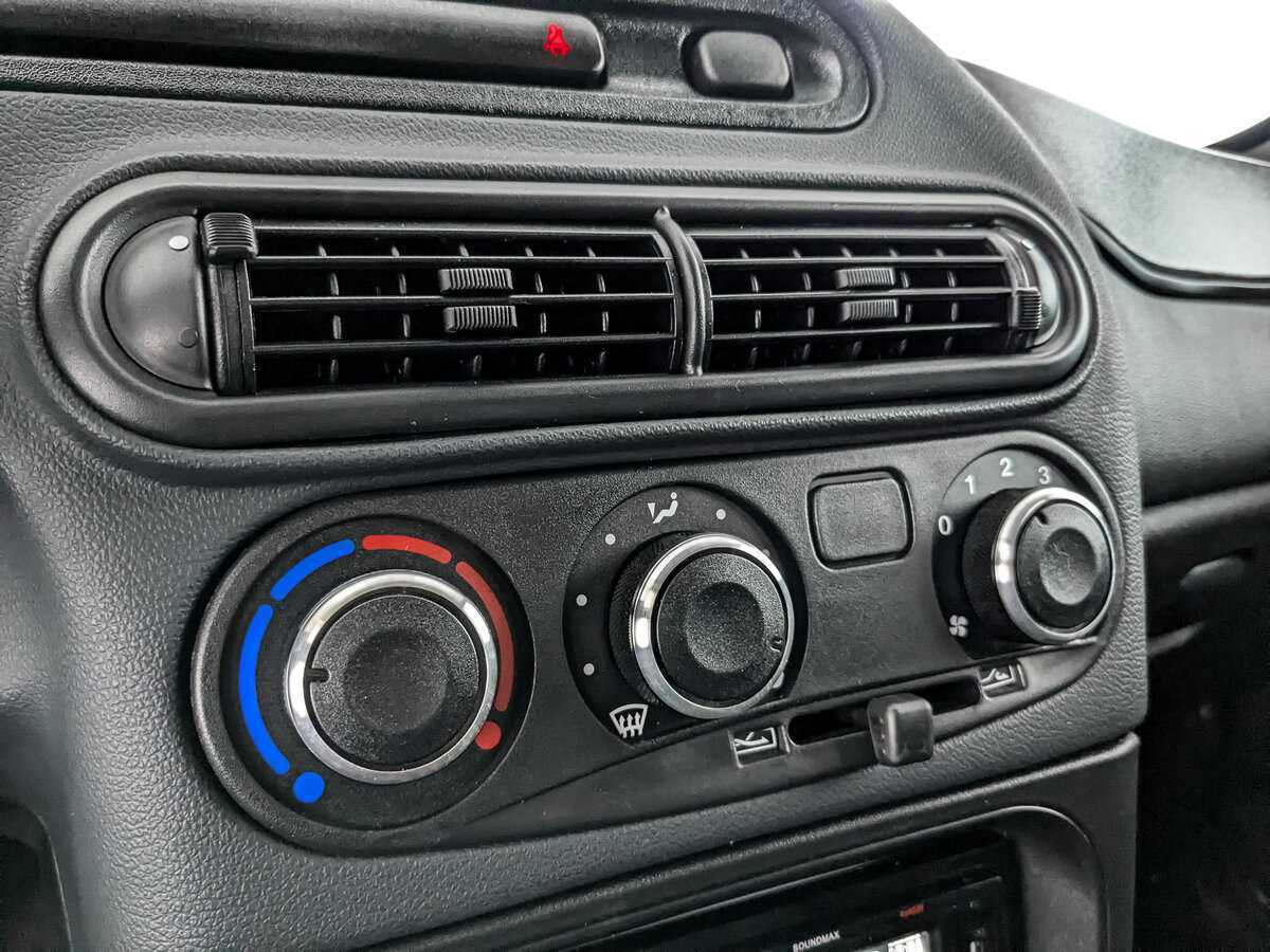 Lada (ВАЗ) Niva с пробегом — 2023 год. Фото: #15