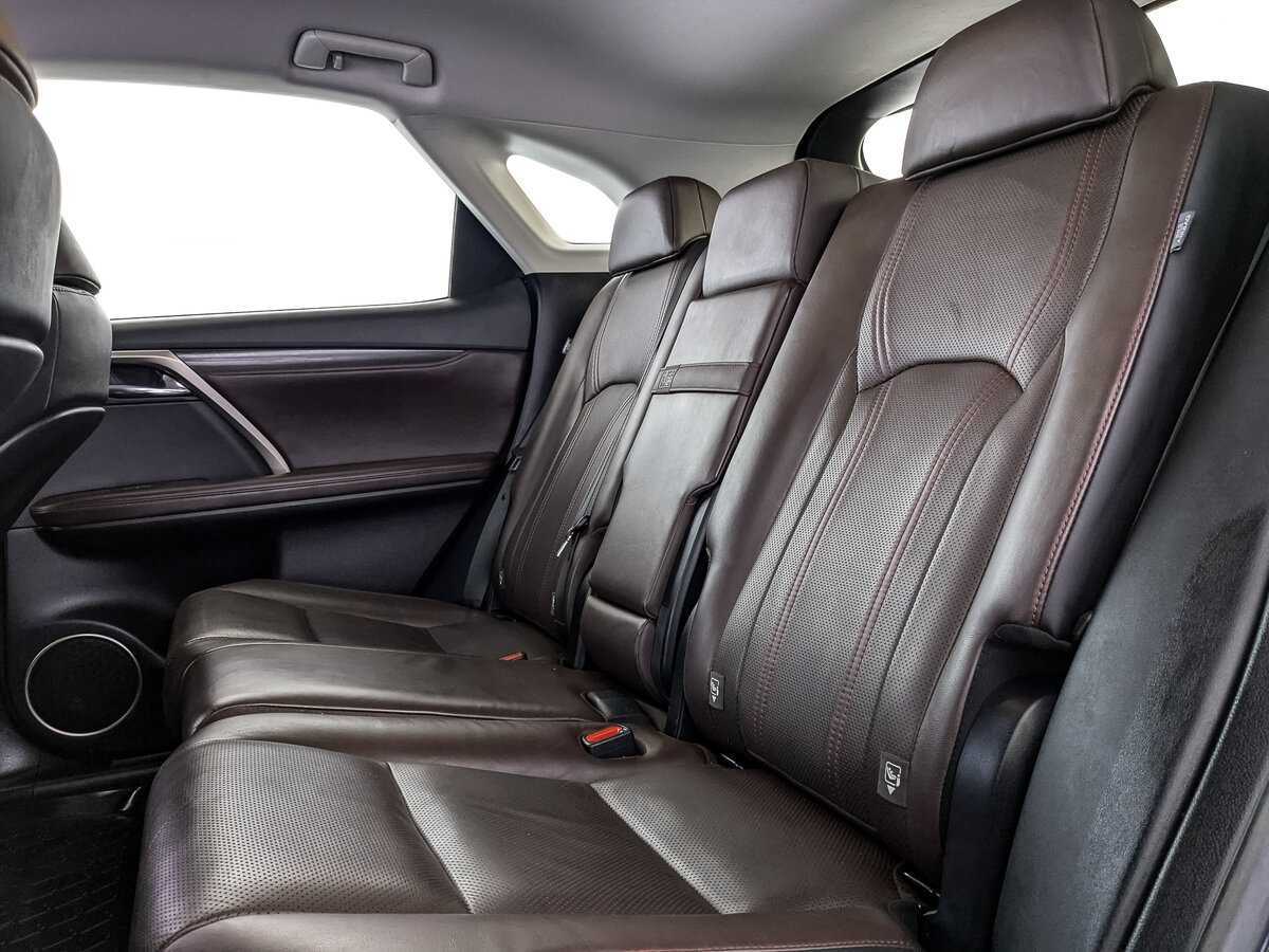 Lexus RX с пробегом — 2017 год. Фото: #13