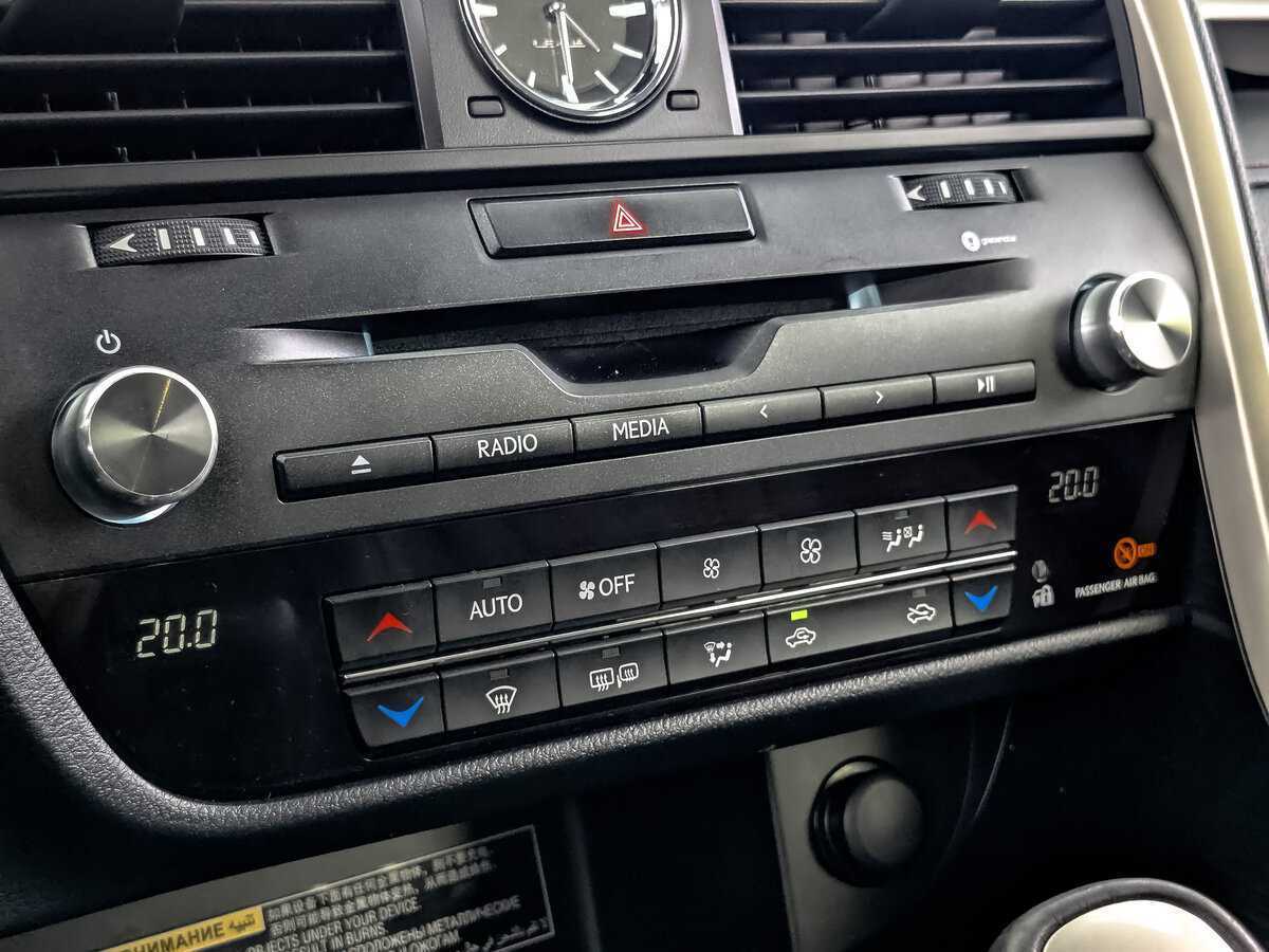 Lexus RX с пробегом — 2017 год. Фото: #16