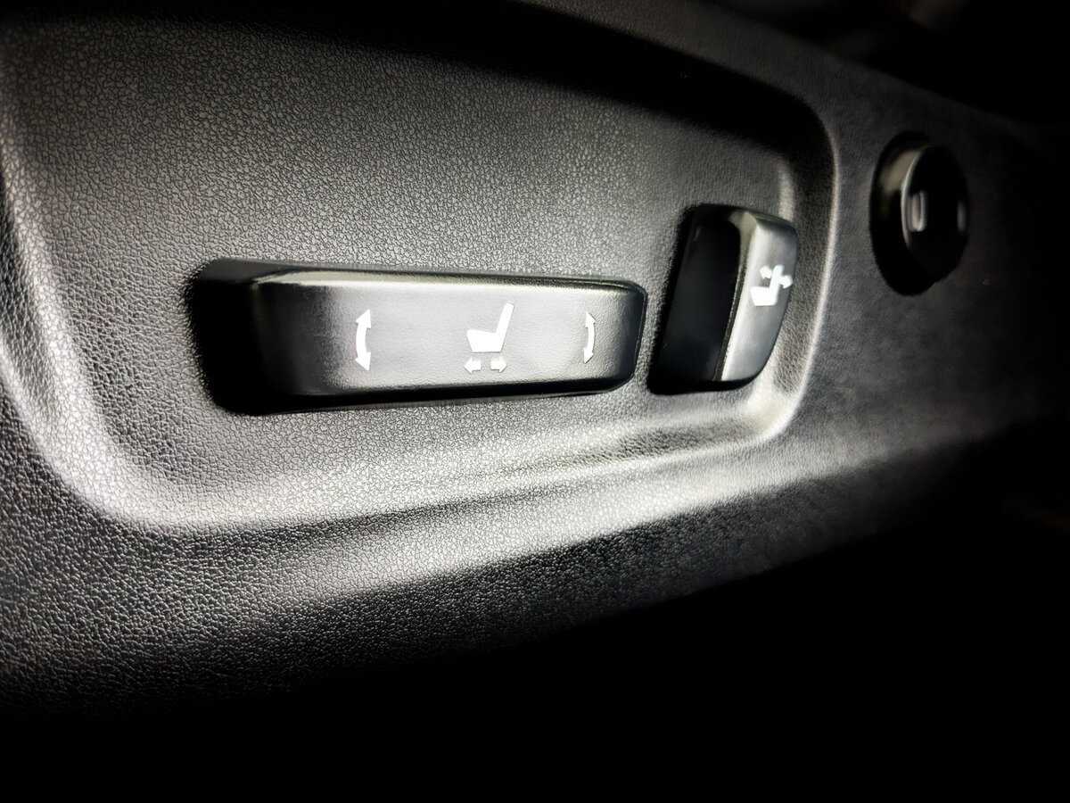 Lexus RX с пробегом — 2017 год. Фото: #16