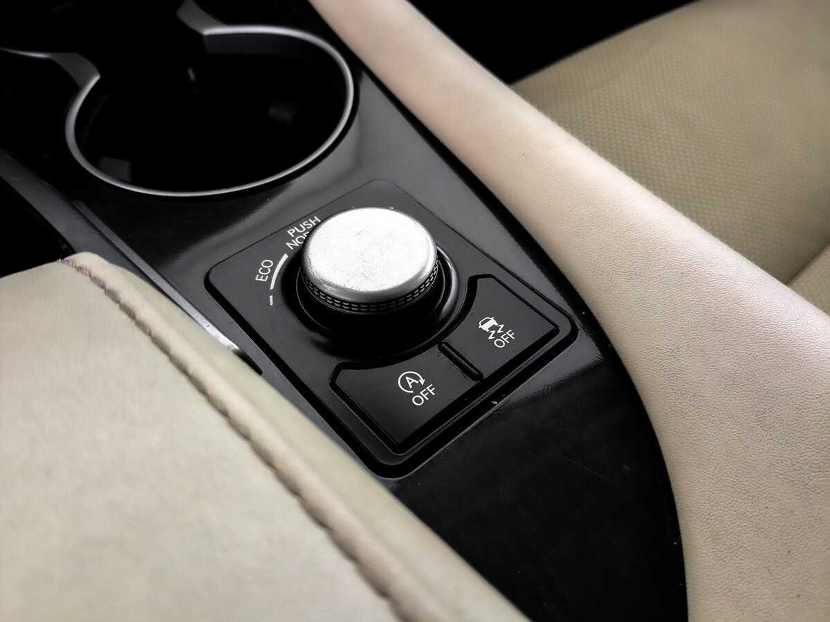 Lexus RX с пробегом — 2017 год. Фото: #23