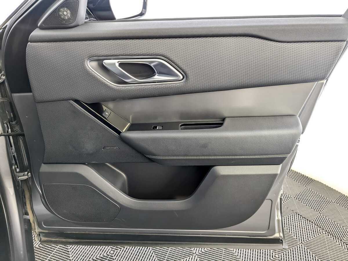 Land Rover Range Rover Velar с пробегом — 2021 год. Фото: #19