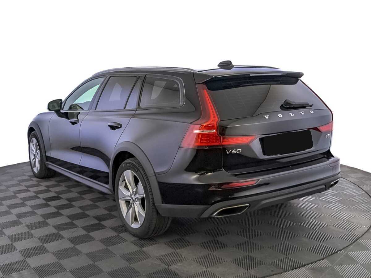 Volvo V60 Cross Country с пробегом — 2020 год. Фото: #6