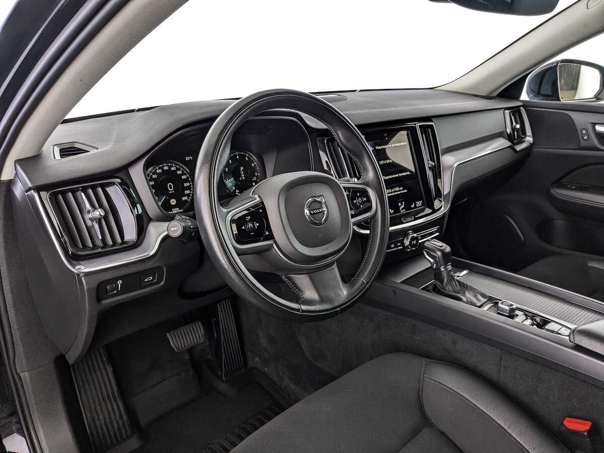 Volvo V60 Cross Country с пробегом — 2020 год. Фото: #10