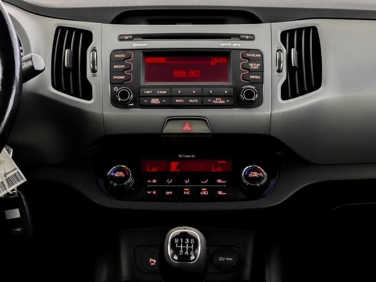 Kia Sportage с пробегом — 2015 год. Фото: #12