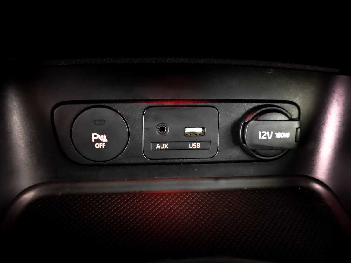 Kia Sportage с пробегом — 2015 год. Фото: #22