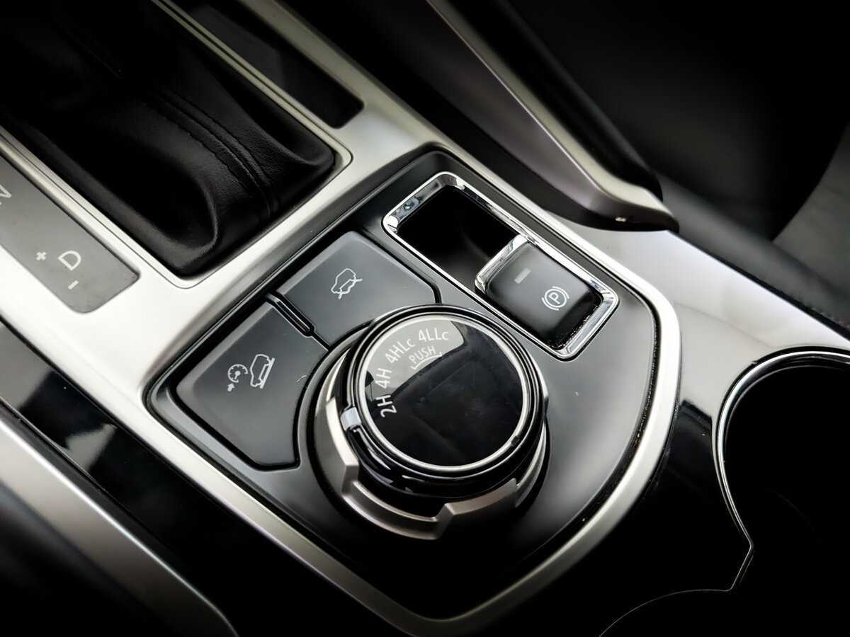 Mitsubishi Pajero Sport с пробегом — 2019 год. Фото: #21