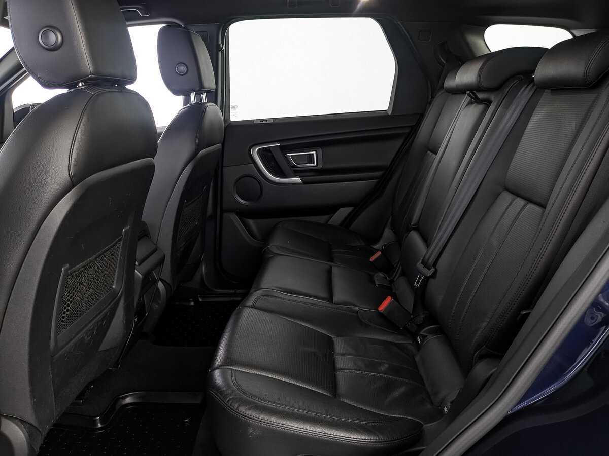 Land Rover Discovery Sport с пробегом — 2016 год. Фото: #13