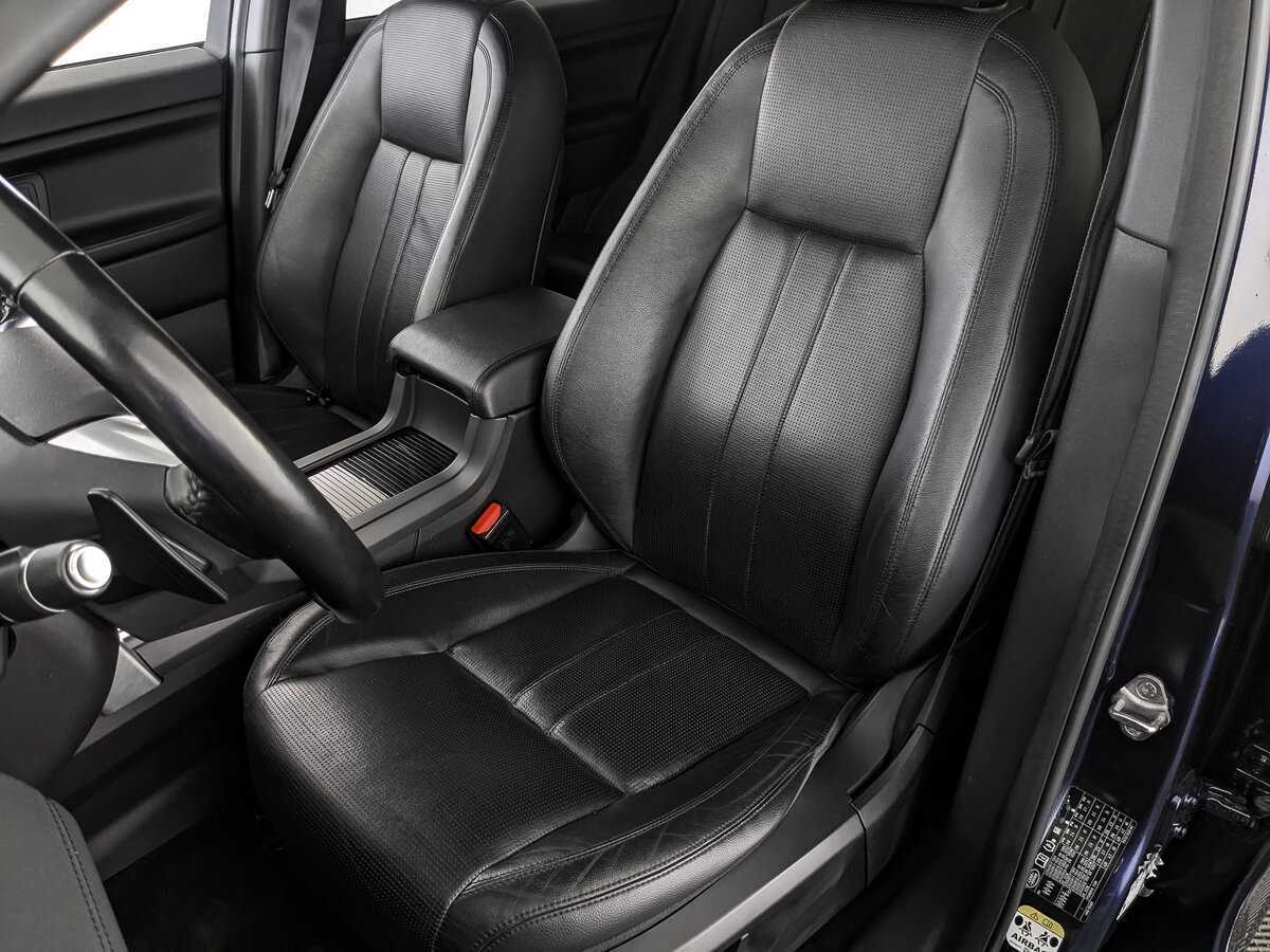 Land Rover Discovery Sport с пробегом — 2016 год. Фото: #15