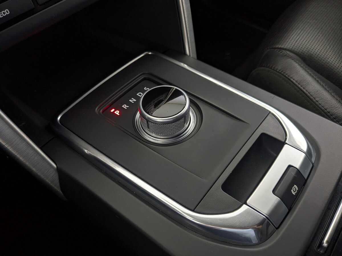 Land Rover Discovery Sport с пробегом — 2016 год. Фото: #24