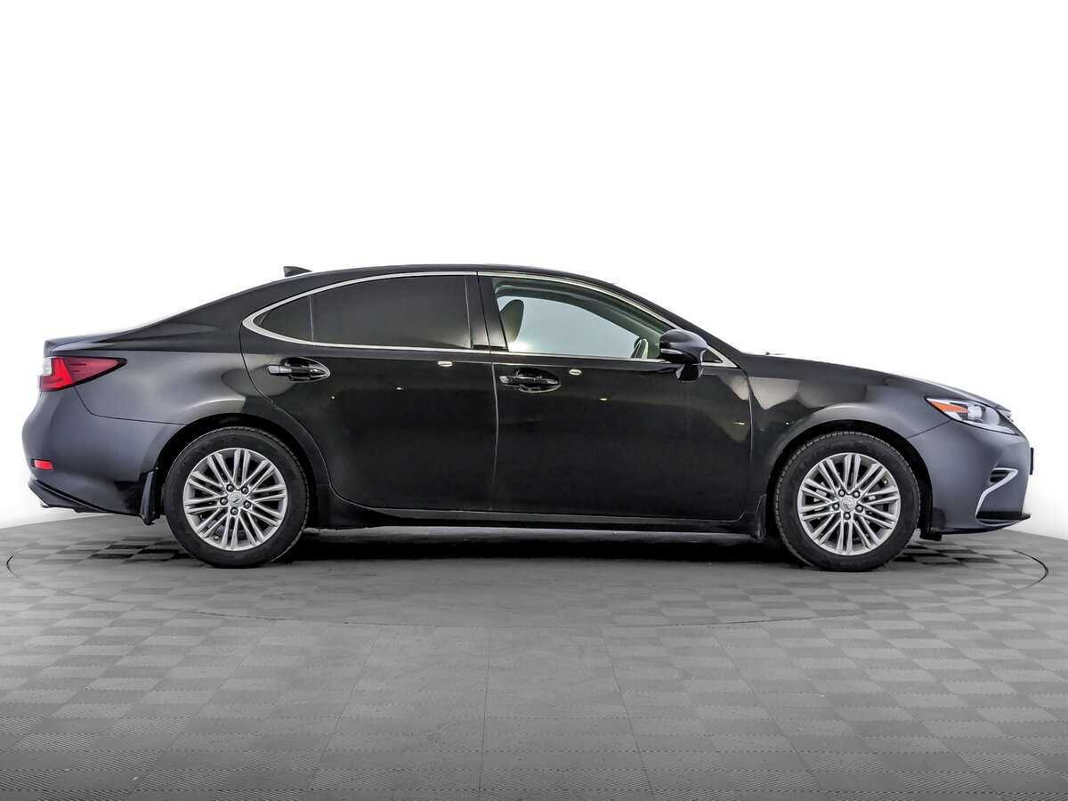 Lexus ES с пробегом — 2018 год. Фото: #3