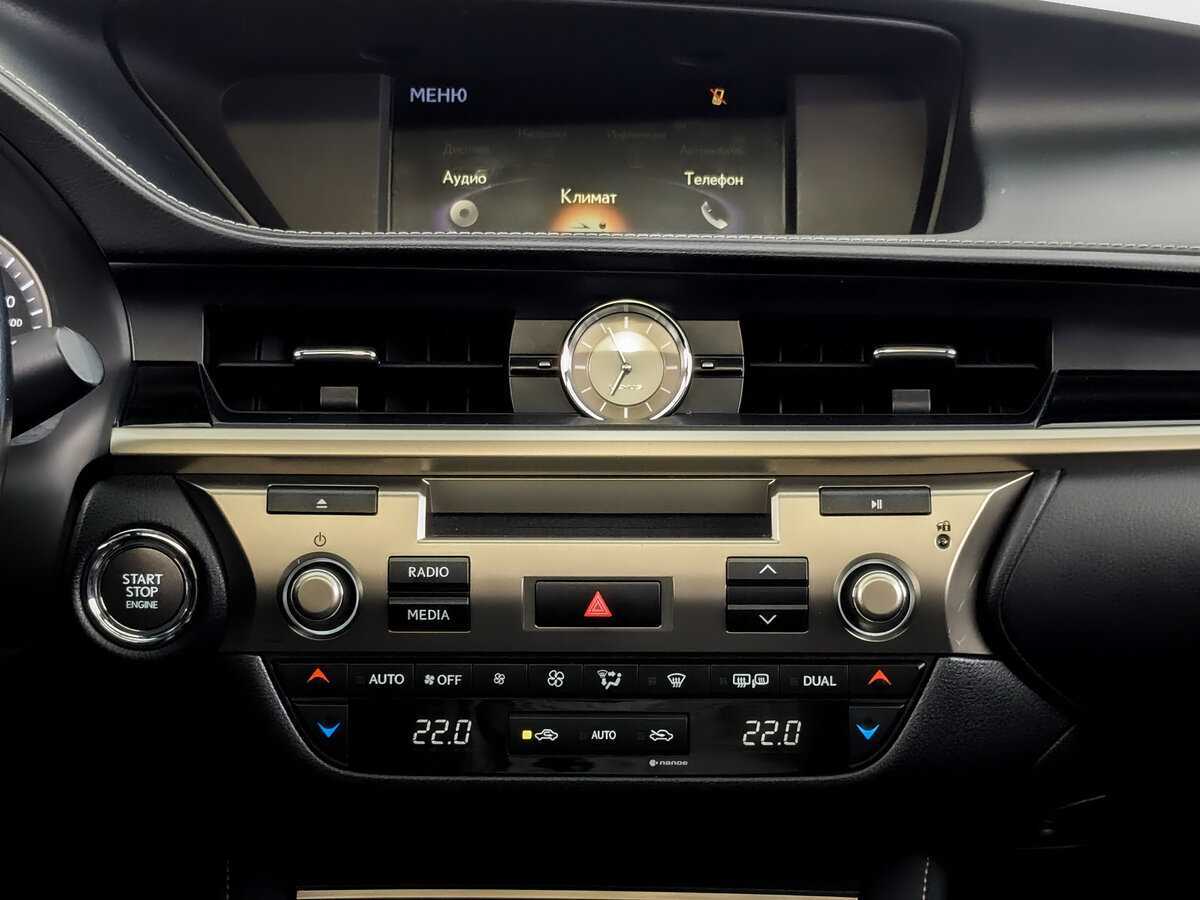 Lexus ES с пробегом — 2018 год. Фото: #12