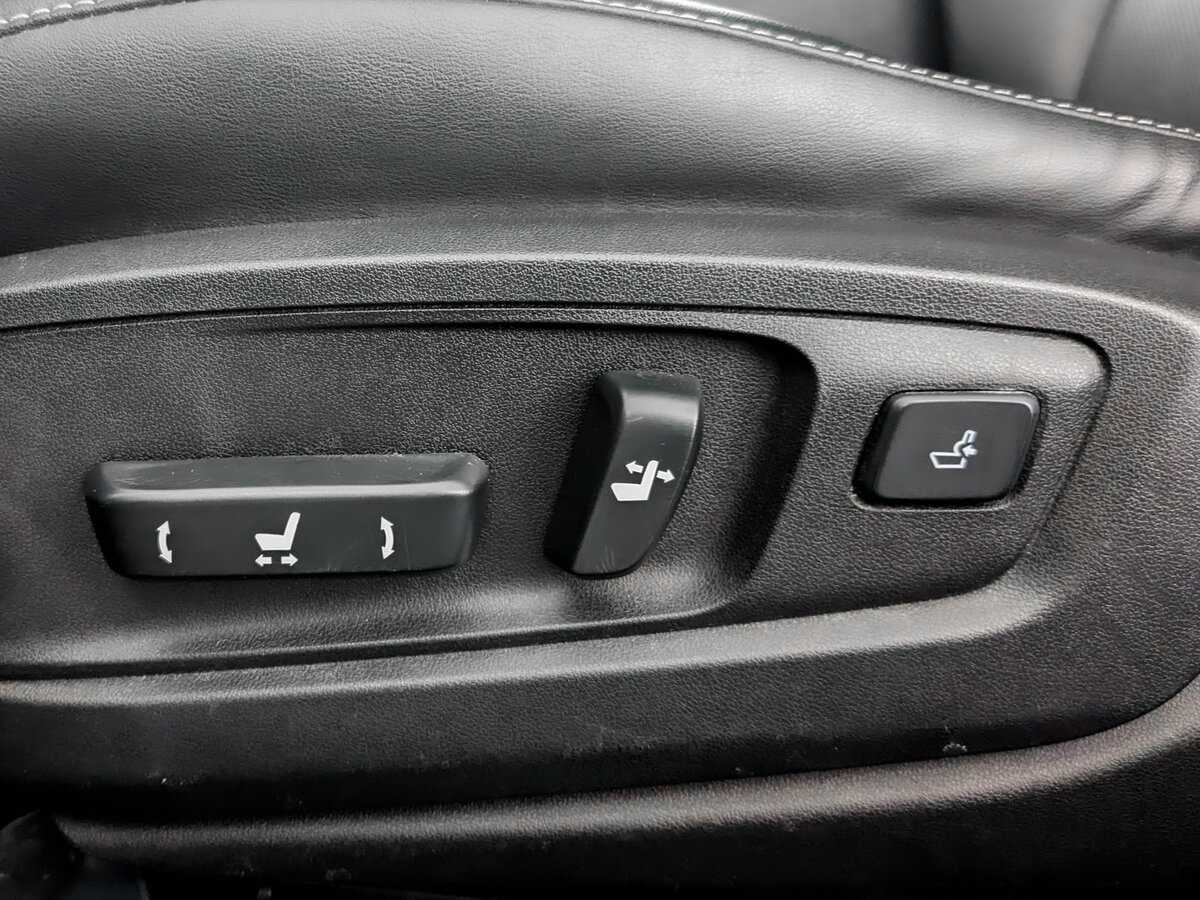 Lexus ES с пробегом — 2018 год. Фото: #15