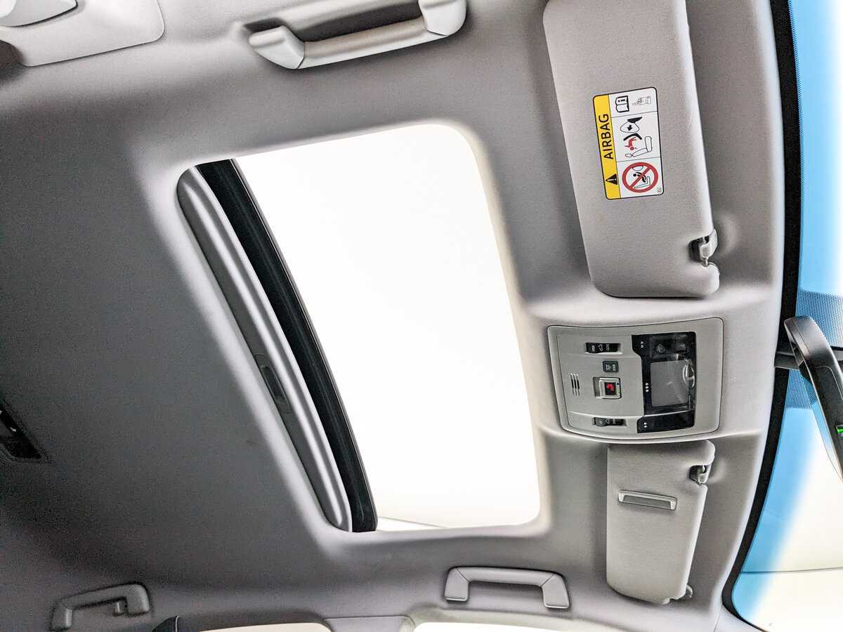 Lexus ES с пробегом — 2018 год. Фото: #18