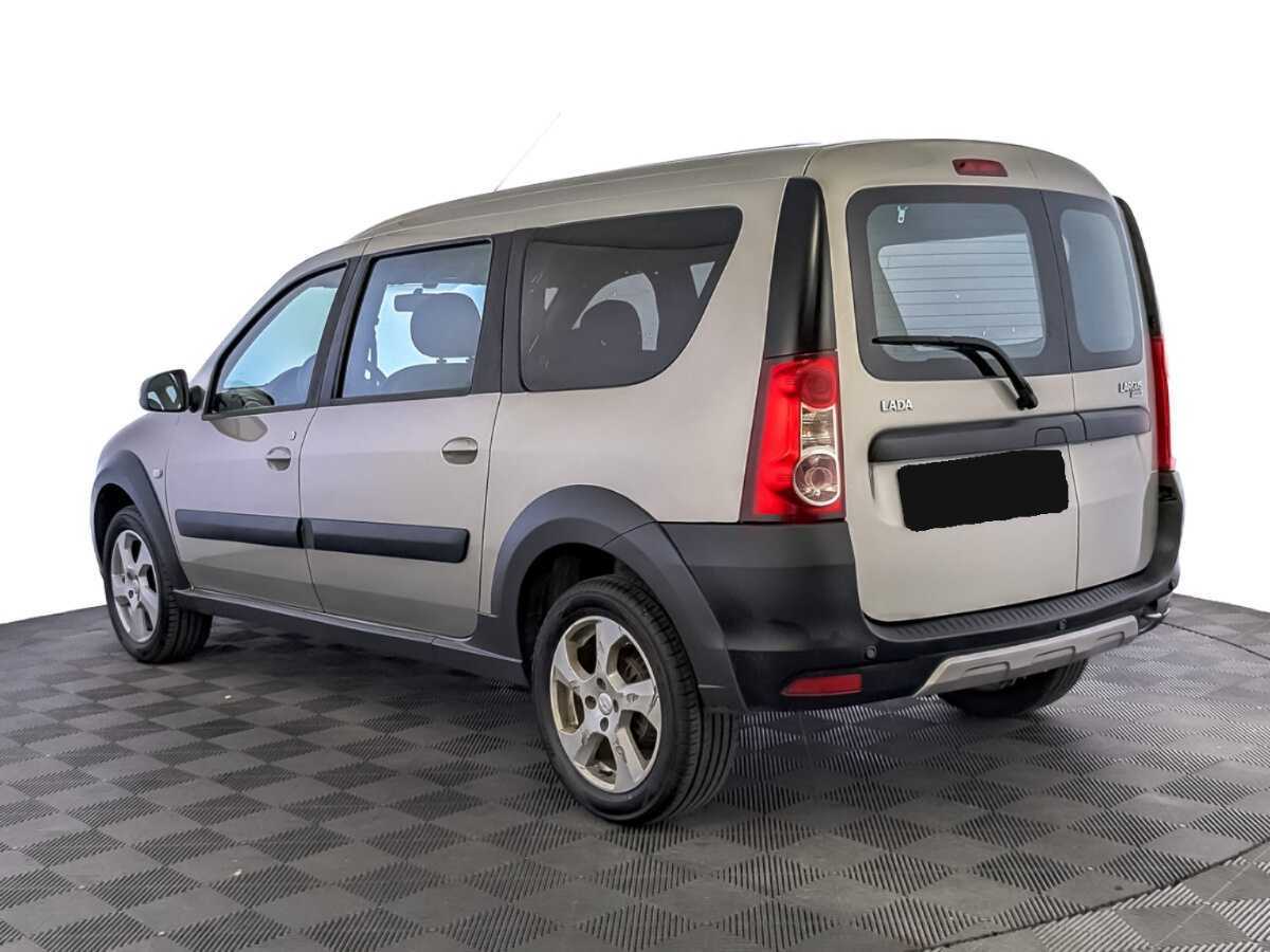 Lada (ВАЗ) Largus с пробегом — 2019 год. Фото: #6