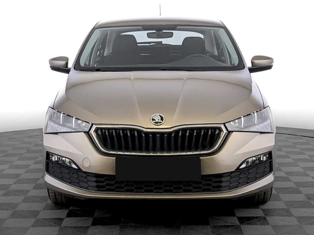 Skoda Rapid с пробегом — 2020 год. Фото: #1