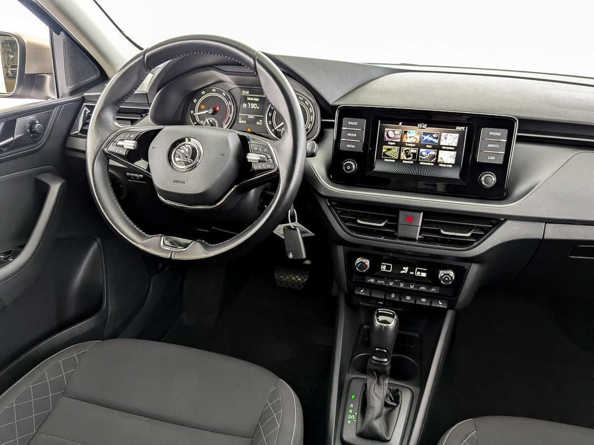 Skoda Rapid с пробегом — 2020 год. Фото: #20