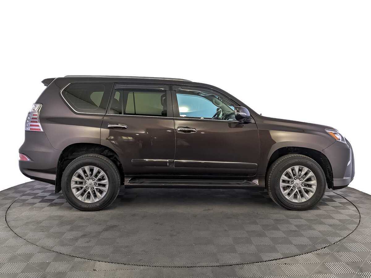 Lexus GX с пробегом — 2016 год. Фото: #3