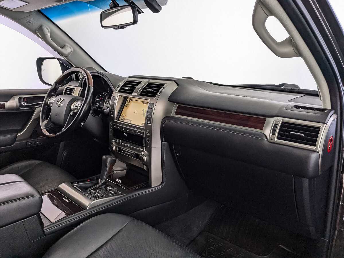 Lexus GX с пробегом — 2016 год. Фото: #8